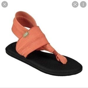 Orange Sanuk sandals size 7